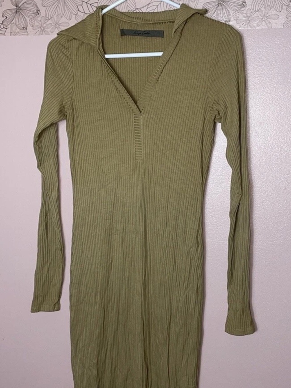 ✅ Enza Costa Olive Ribbed Long-Sleeve V-Neck Dress